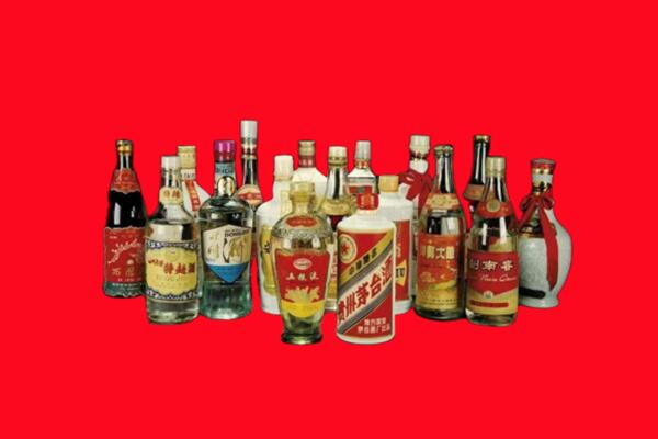 离石区回收十八老酒.jpg